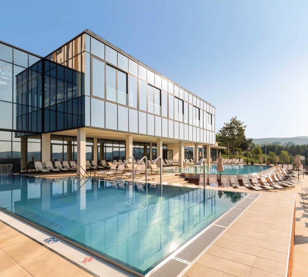 Fruske Residences Отель 4*
