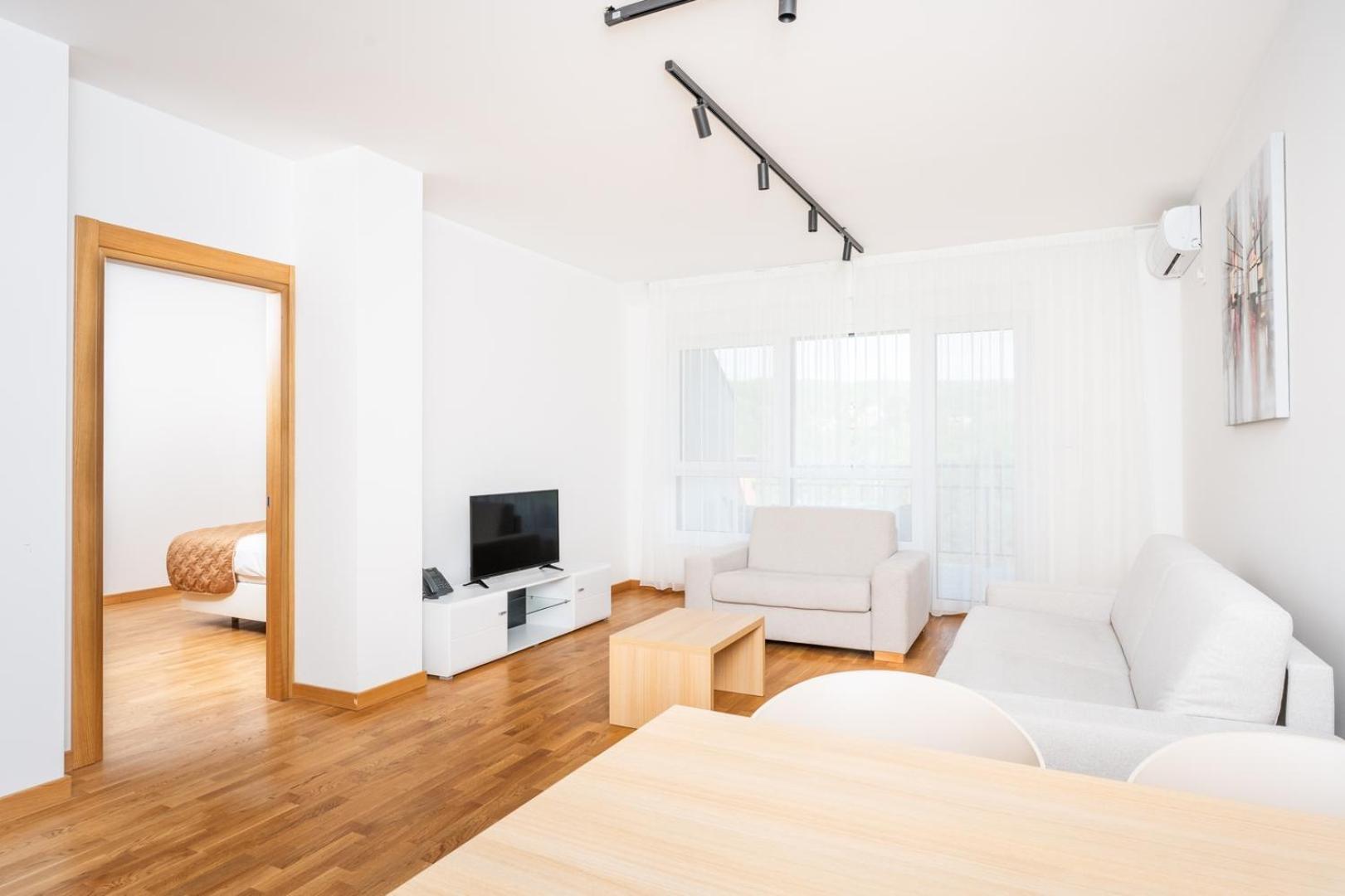 Отель Fruske Residences 4*